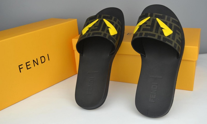 2017 FEDI slippers man 38-46-010